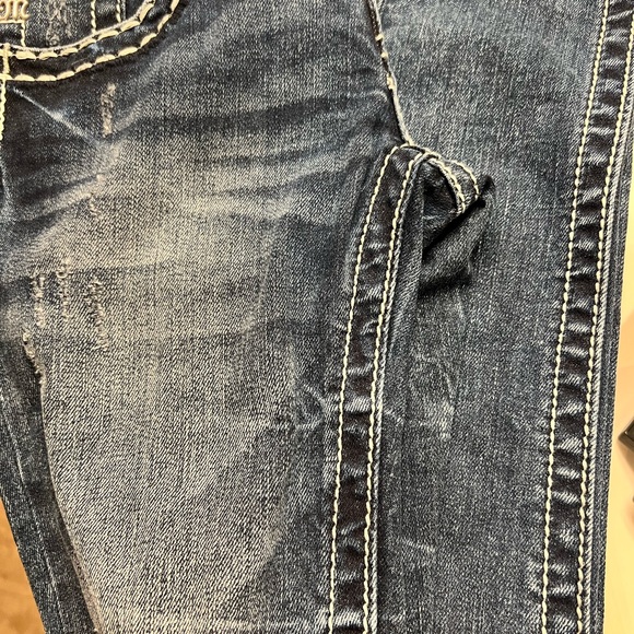 Miss Me Skinny Jeans - Picture 5 of 10